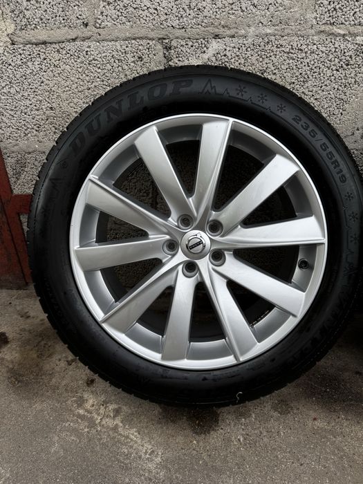 Koła Zimowe R19 5x108 Volvo XC 60 XC 90 Ford edge Opony 235/55/19