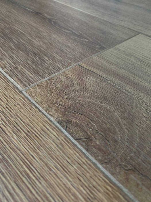 Ламінат 32 класу за доступними цінами. АКЦІЯ