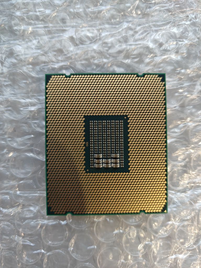 Продам xeon e5 2660 v4