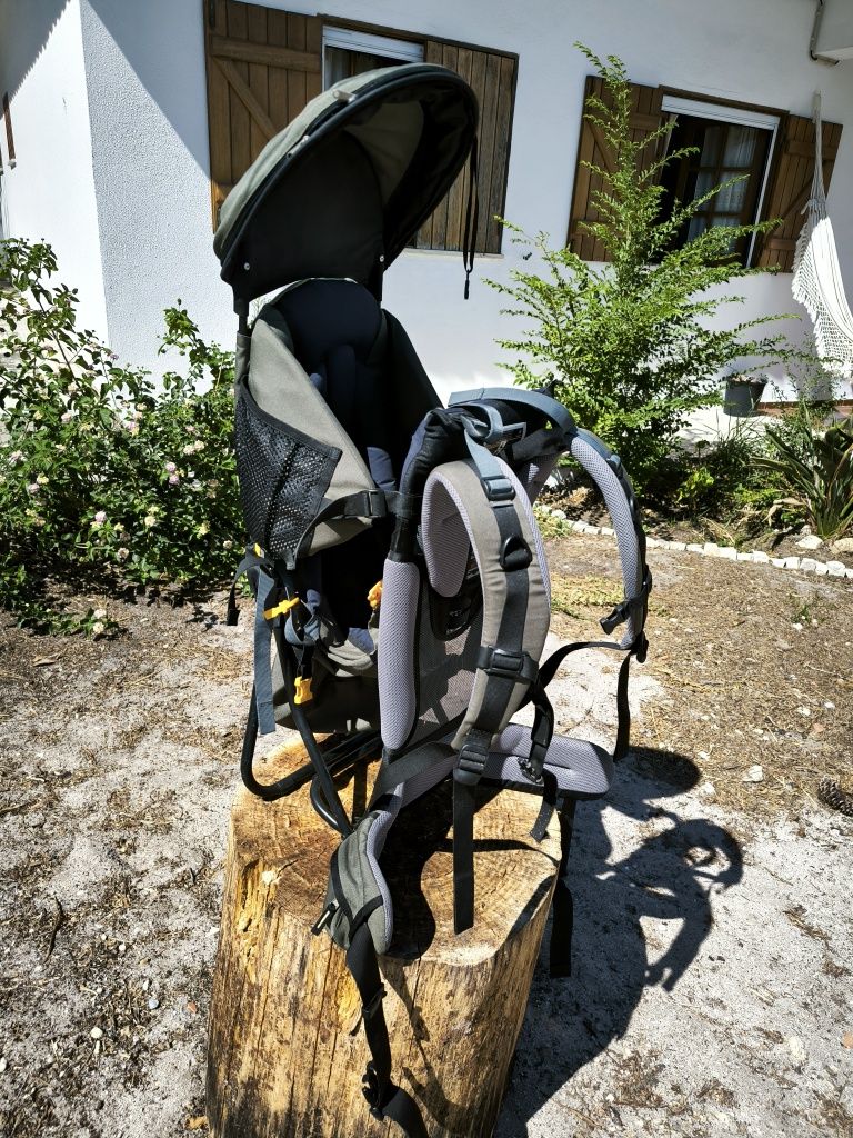 Cadeira Deuter de caminhada para bebé