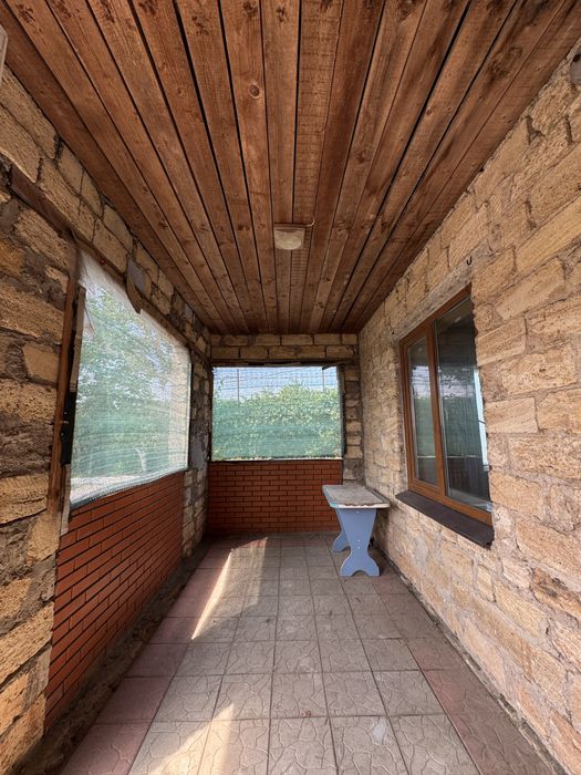 Продаж 2-х будинків у Великій Коренихі по ціні одного!