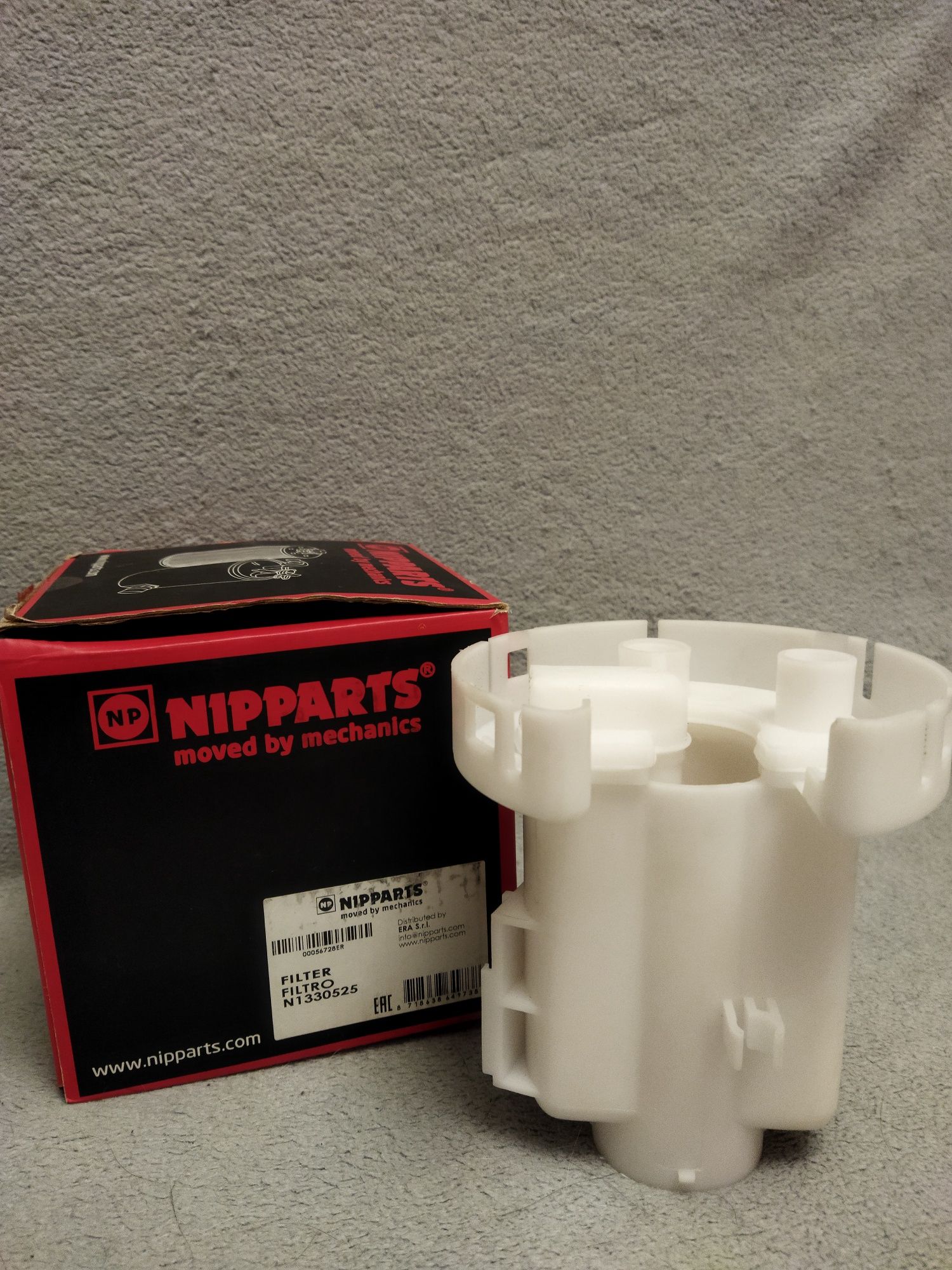 Топливный фильтр Nipparts N1330525 (на Hyundai Accent)