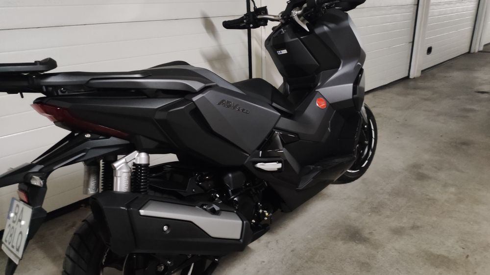 Honda ADV 350 rigorosamente nova