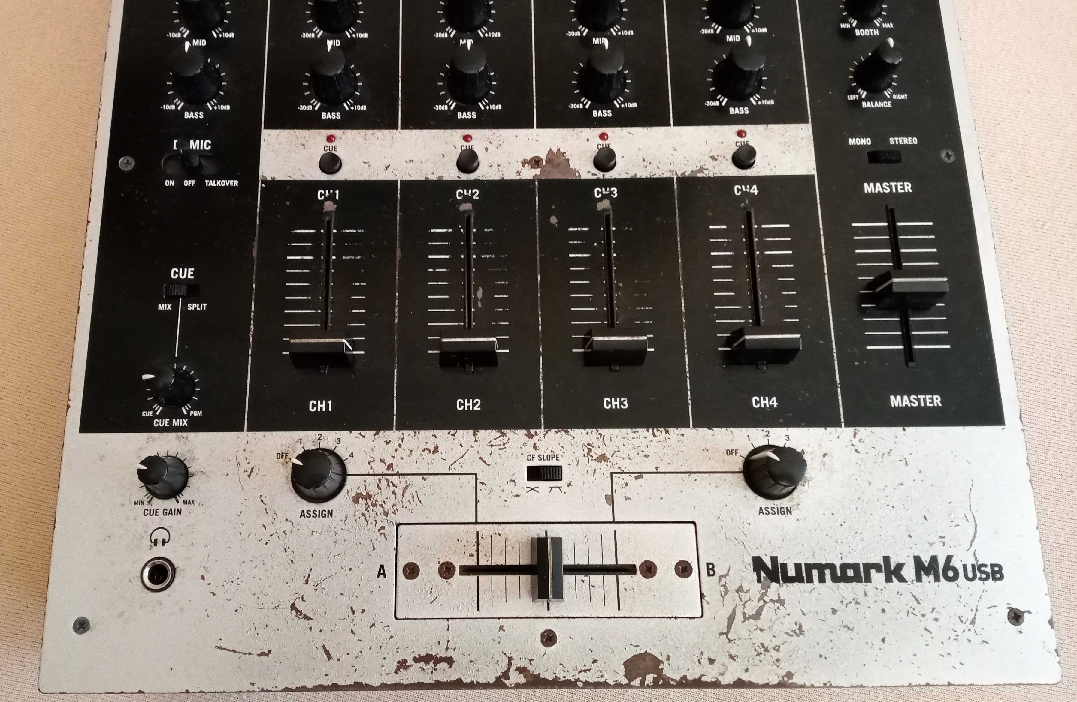 Mikser Dj-ski NUMARK M6 USB