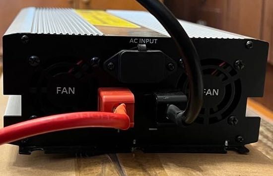 Инвертор с зарядным 12в 220 Rogerele 1500/3000WT АКБ 100ah LiFePo4