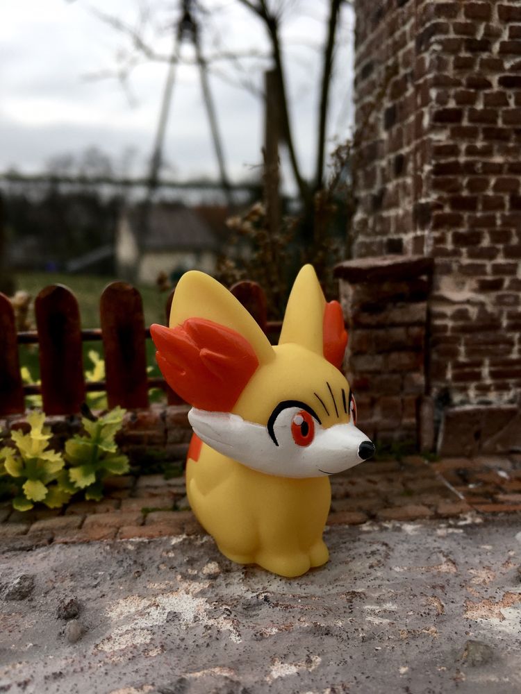 Kolekcjonerska figurka/figurki POKEMON-„FENNEKIN” BANDAI