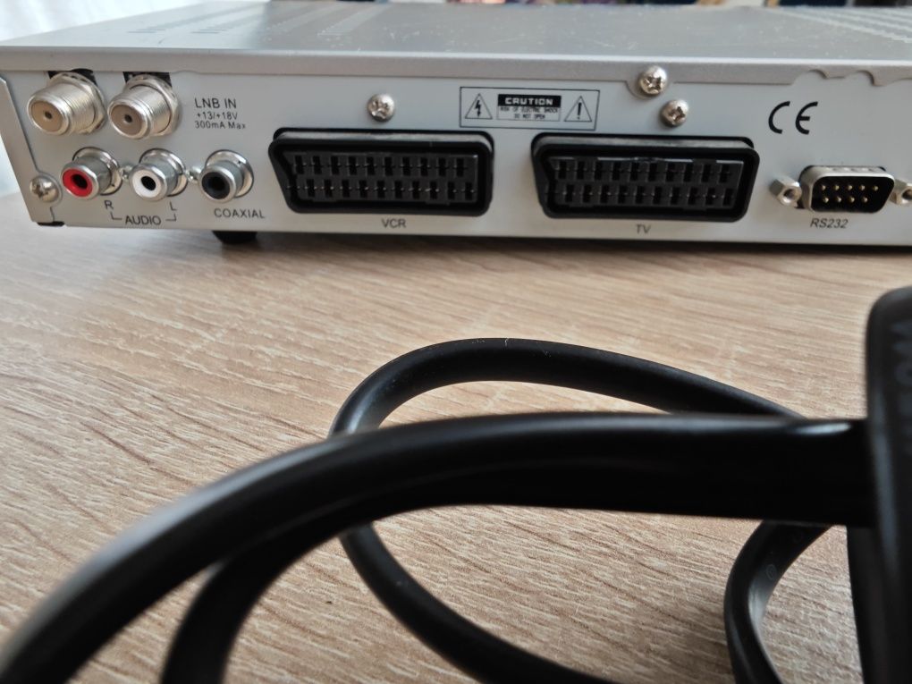 Cyfrowy Tuner Satelitarny Comag SL45