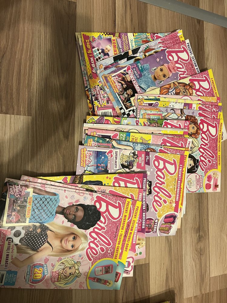 Gazetki Barbie 33szt +kilka gadżetów z gazetek