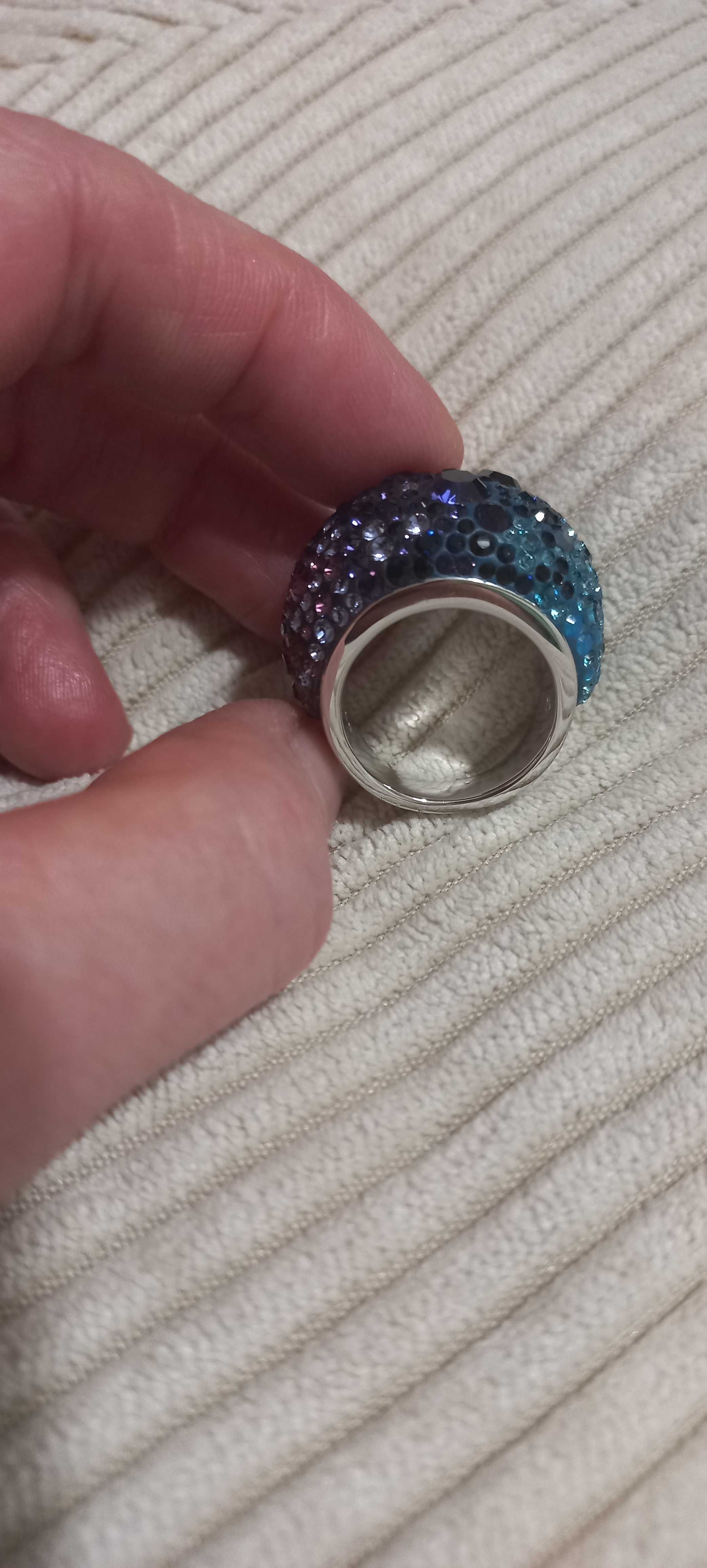 Swarovski  - oryginlany pierścionek CHIC, rozmiar 55