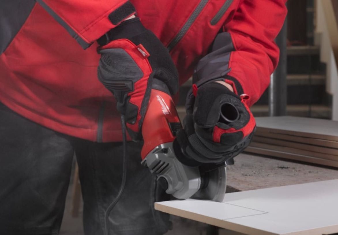 Кутошліфувальна машина MILWAUKEE 125 мм AG 800-125 E 4933451211
