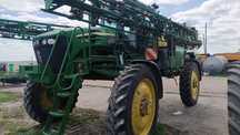 Оприскувач John Deere 4730
