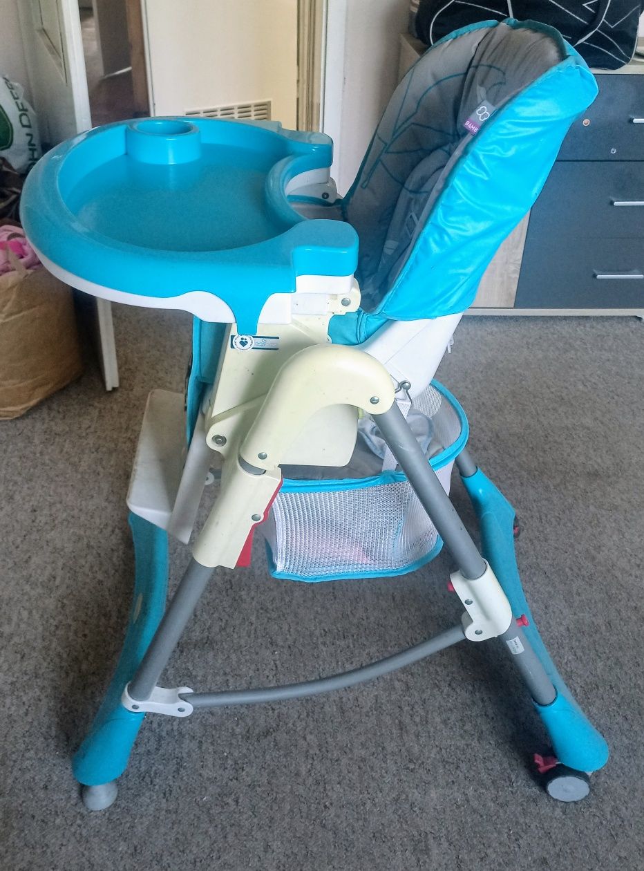 Bezpieczny fotelik do karmienia Baby Design BAMBI składany, 2 nakładki