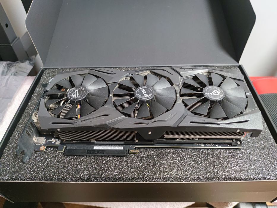 ASUS RTX 2070 Rog Strix O8G Gaming