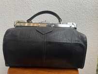 Czarna torba lekarska Dl 34 cm