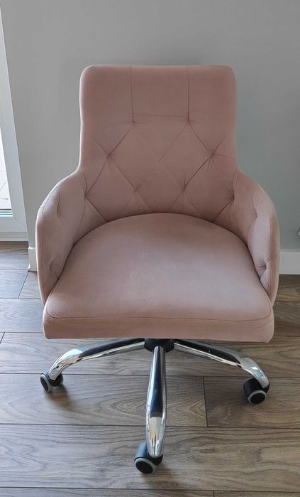 Krzesło obrotowe Meblik Royal Blush Cloud