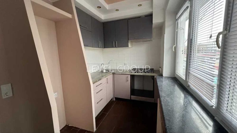 Продаж 2-кім квартири, 5 поверх  біля м. Нивки