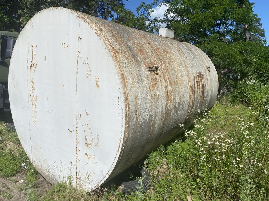 Ємності 3,5,10,25,50,75 куб металеві,цистерни,бочки,резервуари ,силоси