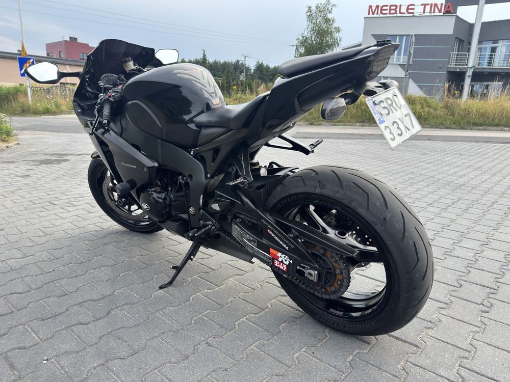 Honda CBR 1000RR SC59*39tys*Leo Vince