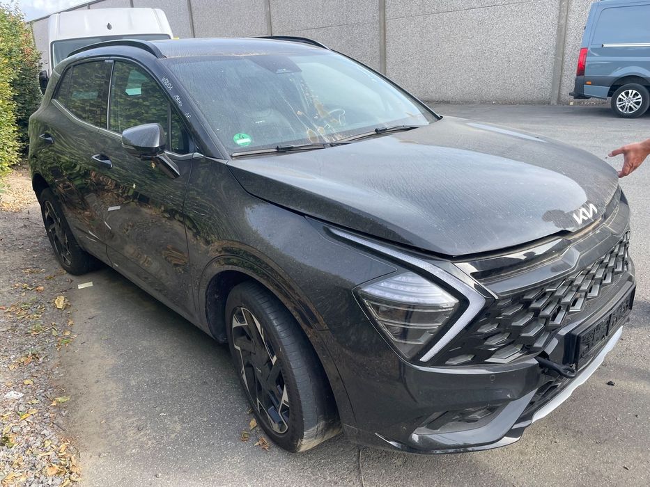 Kia Sportage uszkodzony