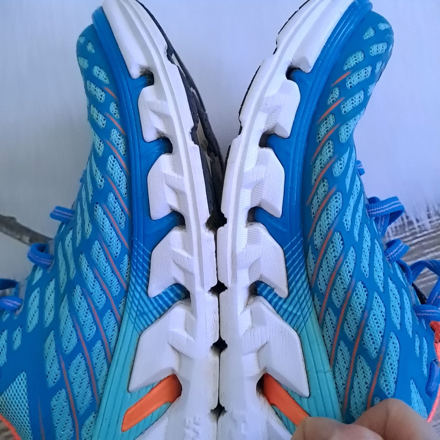 Чоловічі кросівки Hoka one one. Оригінал.