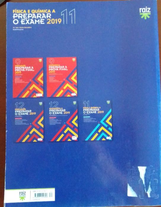 Livro de Preparação exame de Física e Química A 11ºAno -Como NOVO