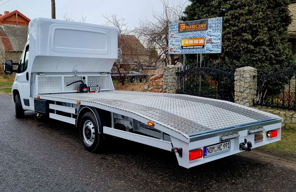 Najazd Autolaweta Producent Piaseczny master sprinter iveco ducato
