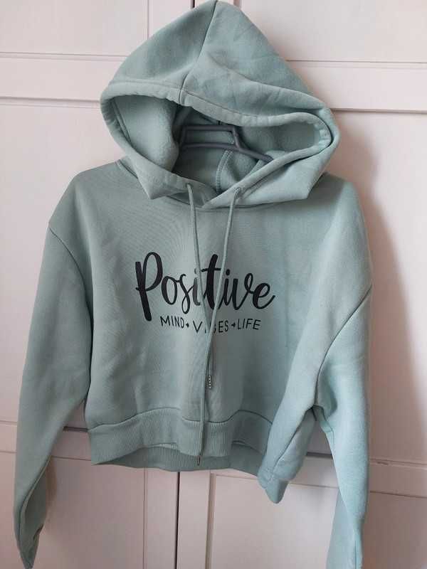 Sweater com capuz