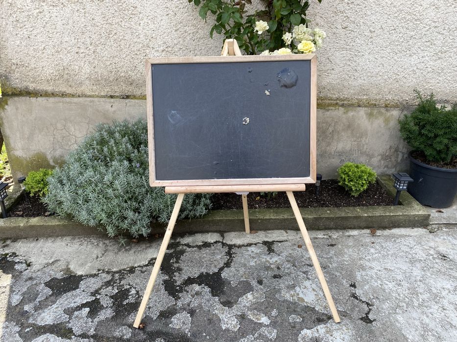 Двосторонній мольберт