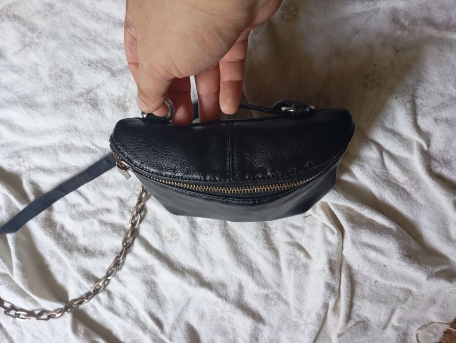 Сумка женская кожаная Zara бананка кроссбоди оригинал 18*14см