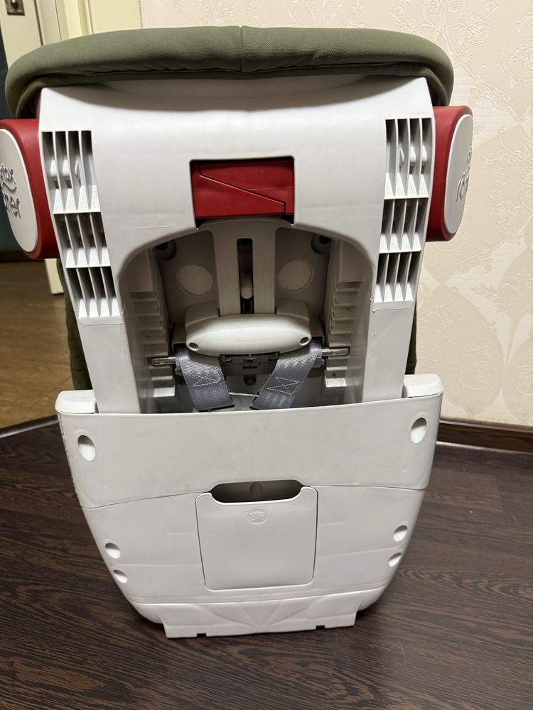 Авто крісло Britax-Romer King 2