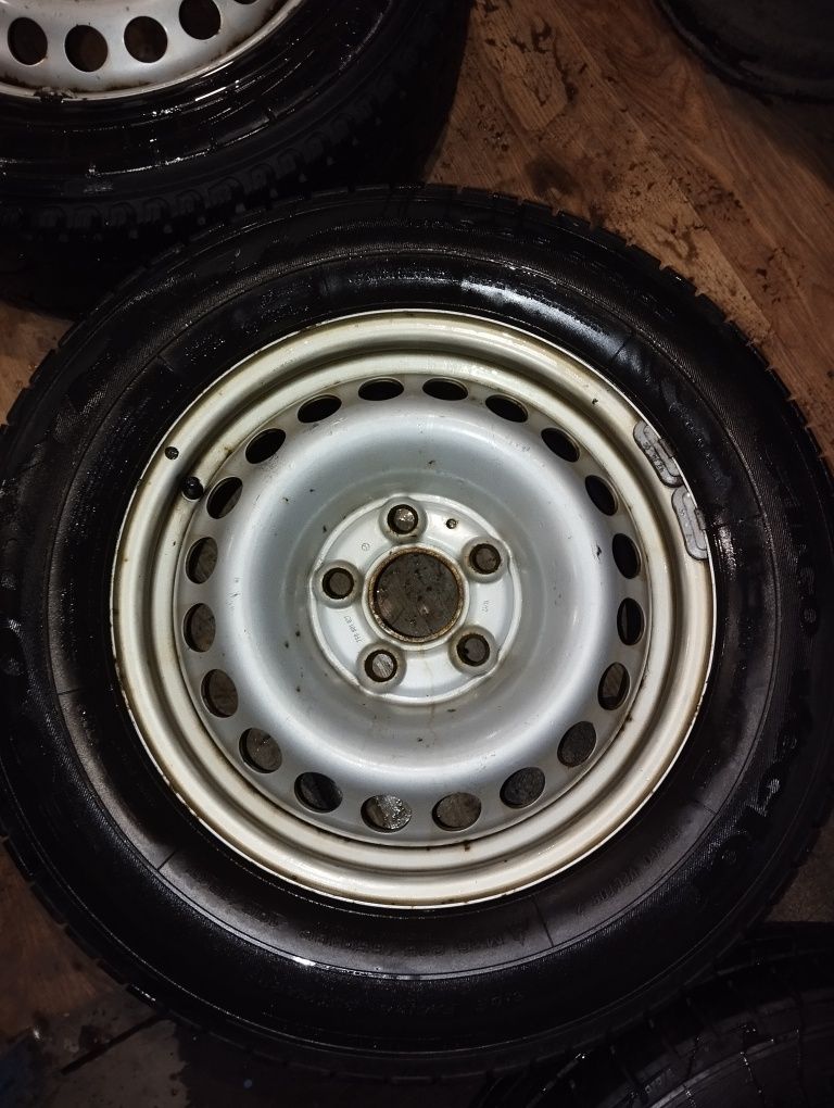 Диски Volkswagen T5 R16 5*120