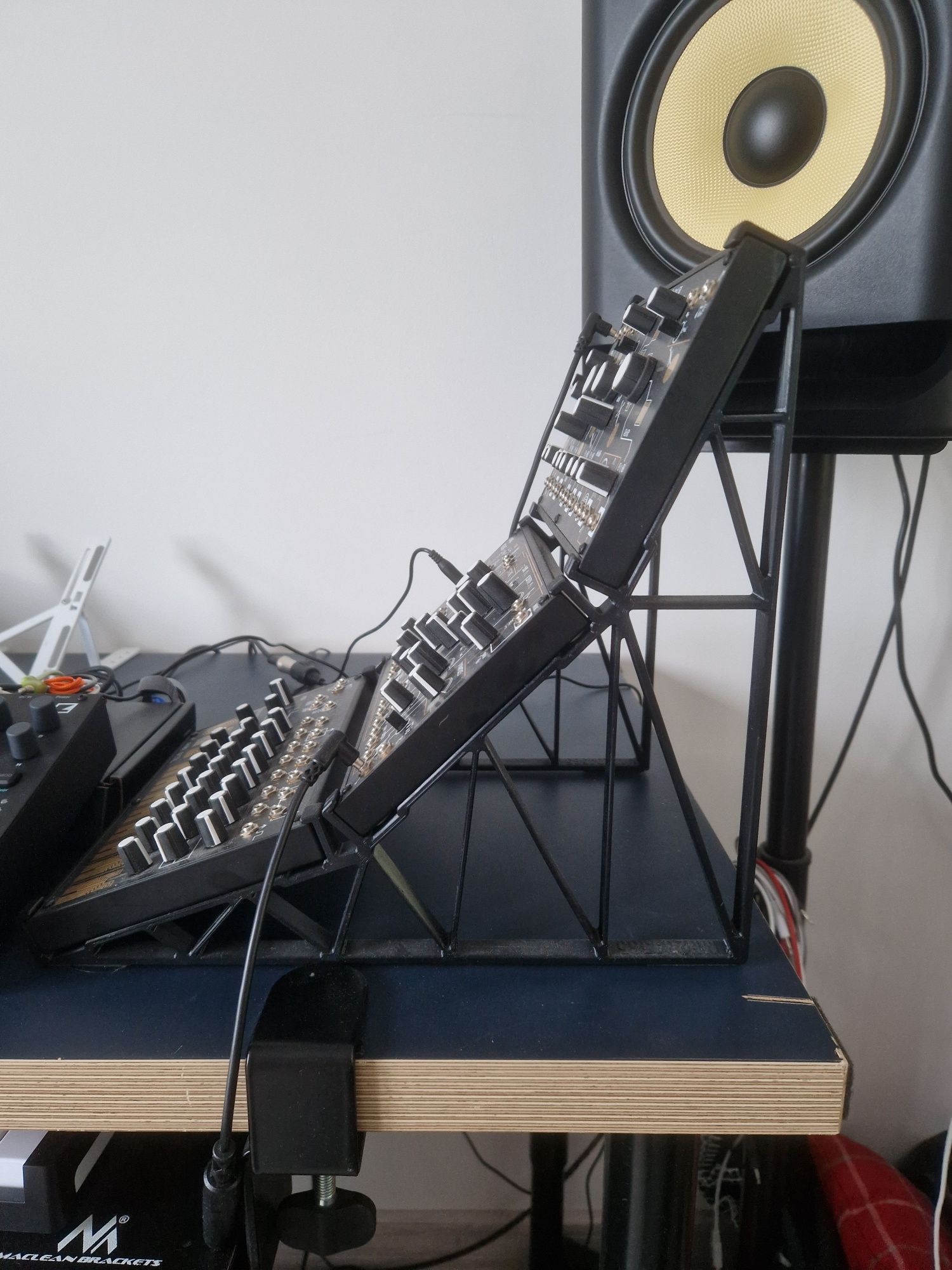 MAKE NOISE 0-ctrl strega 0-ctrl