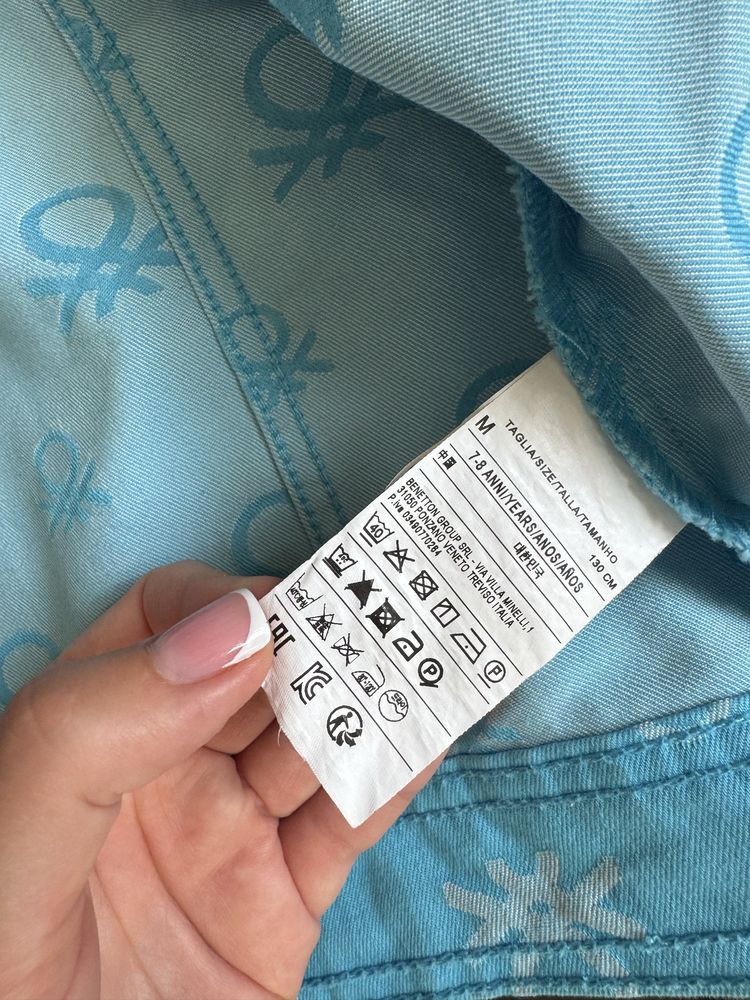 Джинсова куртка benetton
