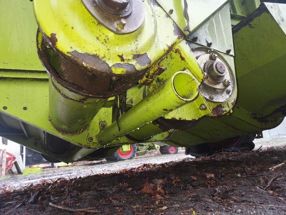 Elewator  kłosowy kombajn claas Dominator 78,76,86,96,88 inne