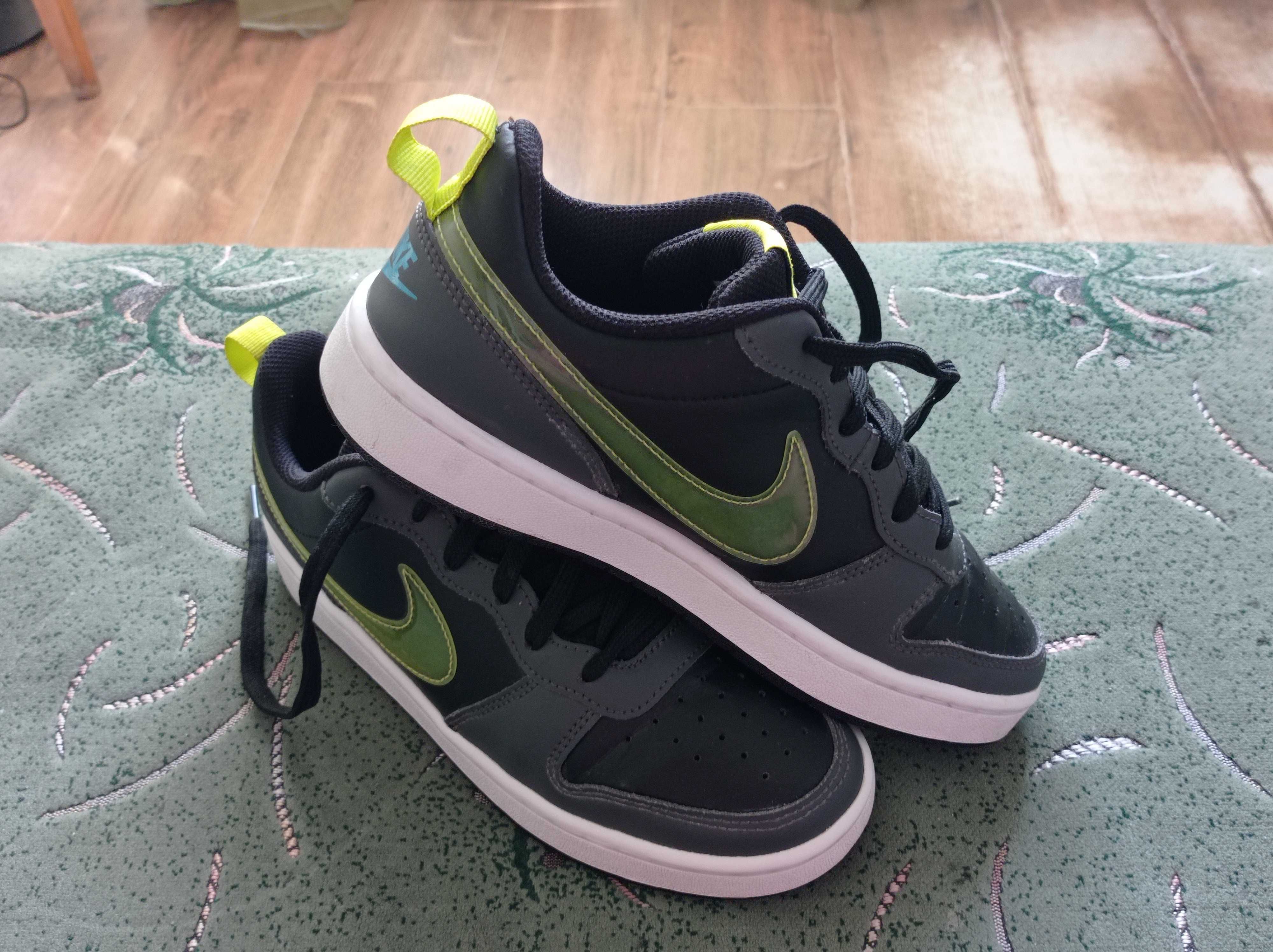 Кроссовки /кеды кожаные Nike оригинал размер-37,5 стелька-23,5-24см