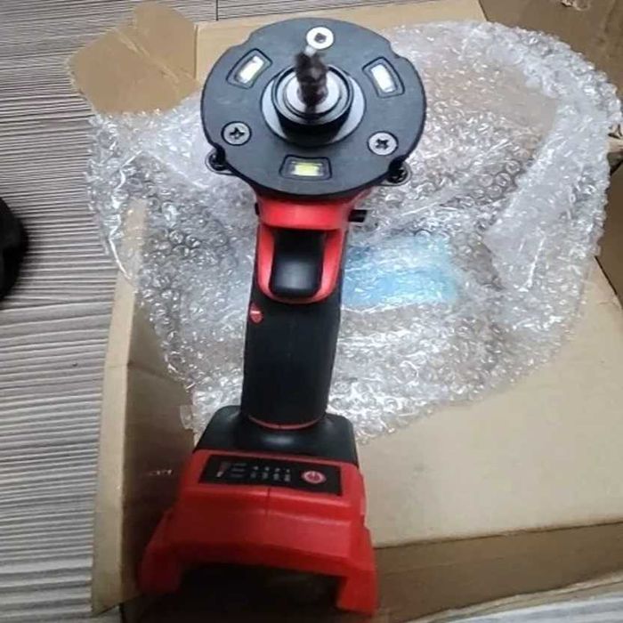 Импакт Milwaukee Brushless 18V — бесщёточный ударный шуруповёрт 300Н/м