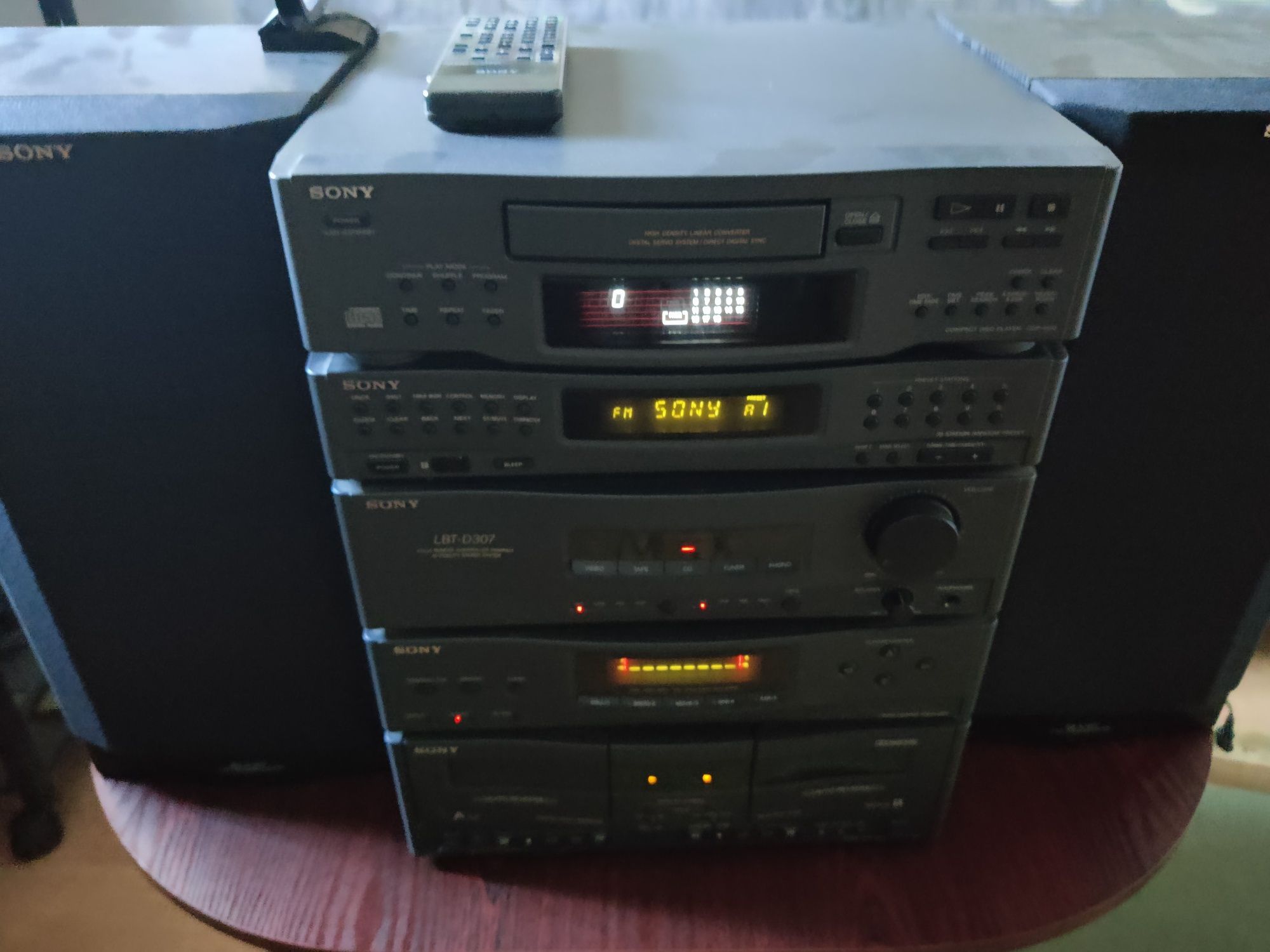 Wieża Sony LBT D307 z głośnikami