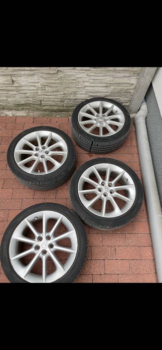 felgi opony lexus ct200h