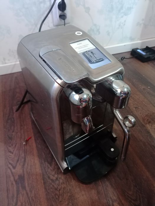 Ekspres Sage SNE 900