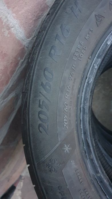 Комплект коліс Matador 205/60/16 ЗИМА 2020 року Протектор 6,5 мм.