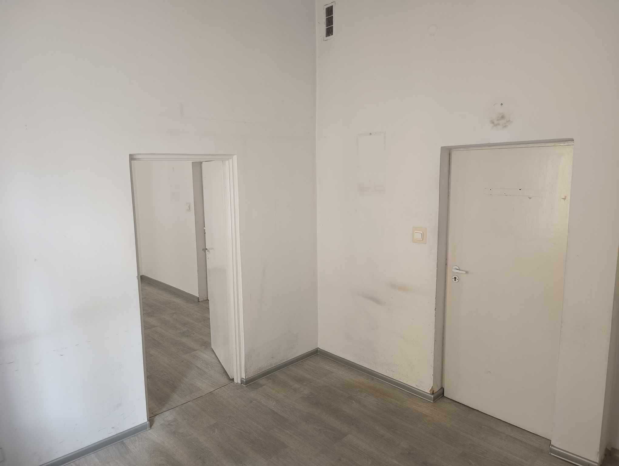 Do wynajęcia lokal usługowy 30m2 ! Świetna lokalizacja Iłża Rynek