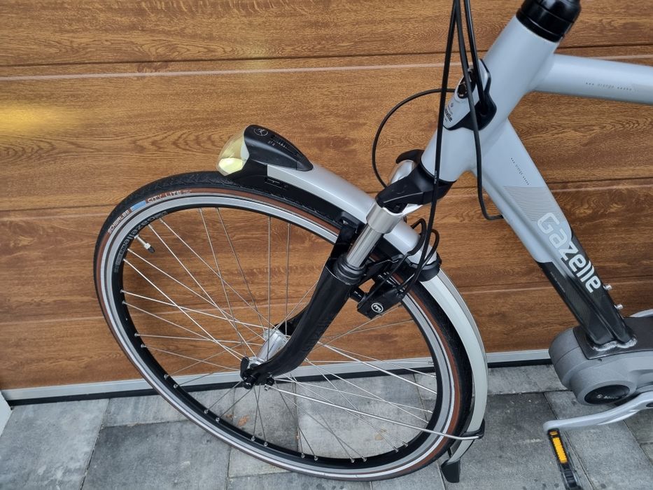 Rower elektryczny holenderski Gazelle Orange C7  Bosch  Magura