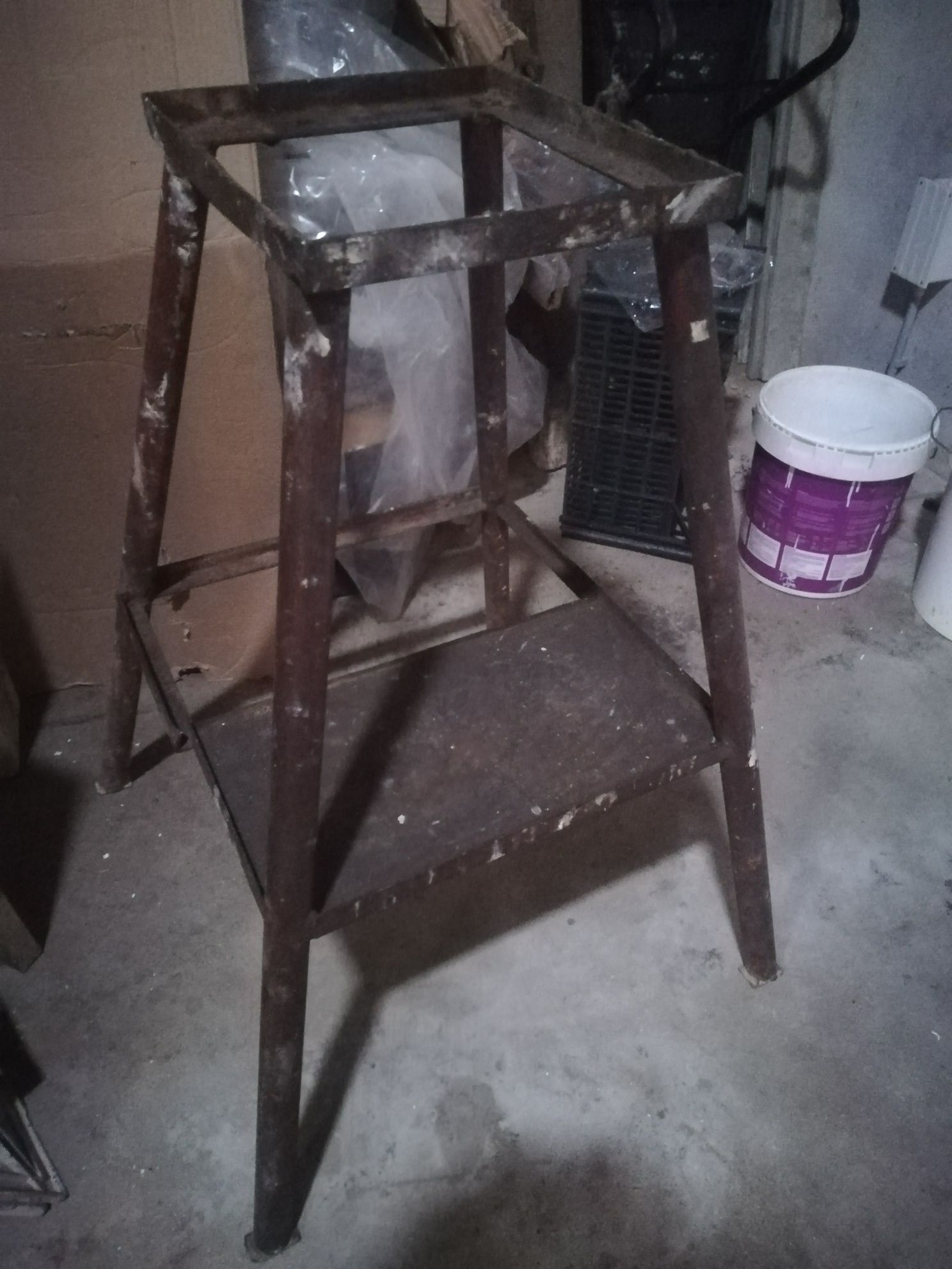Mesa em ferro de Trabalho