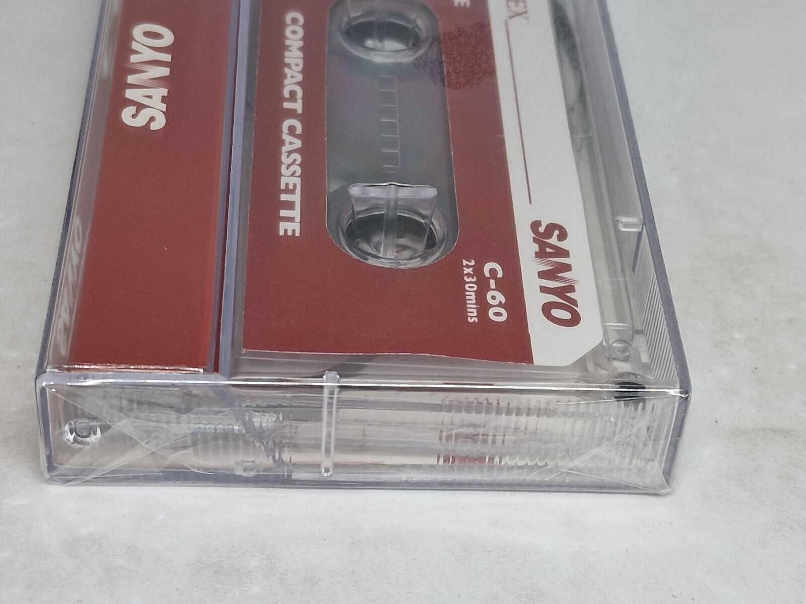 Аудиокассета Sanyo новая в упаковке  кассета