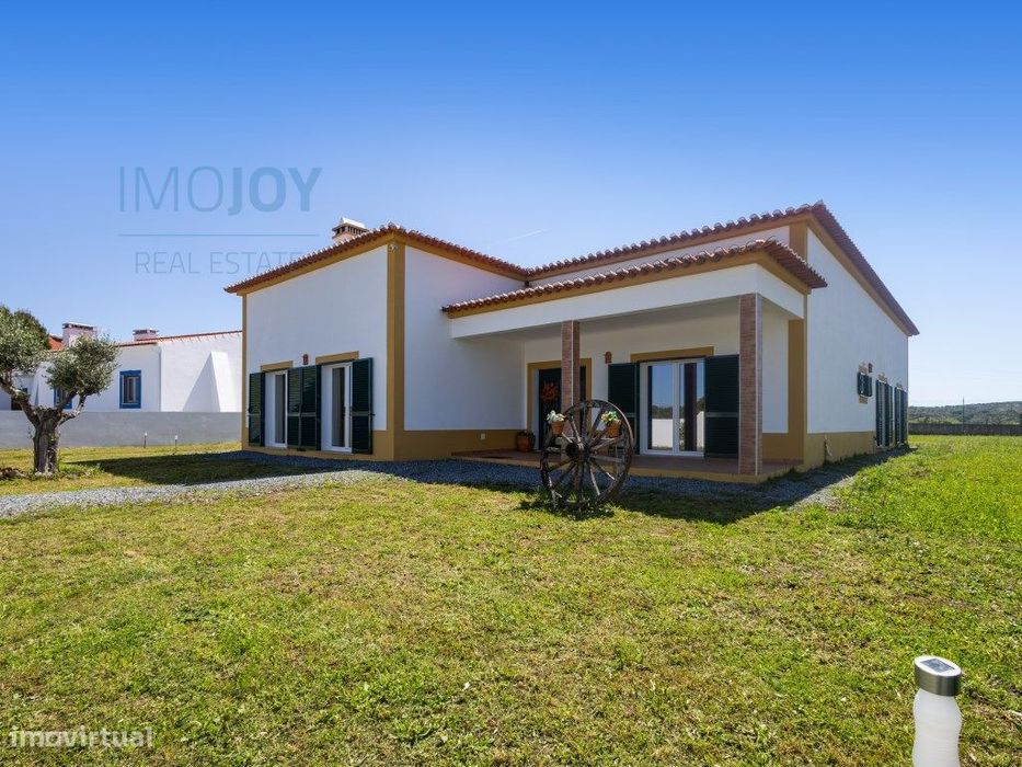 Oportunidade Única - Moradia T4 com Suíte, Cozinha Moderna e Terren...