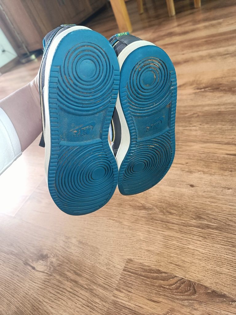 Nike Buty 39 skórzane chłopca młodzieżowe sneakersy trampki tenisówki