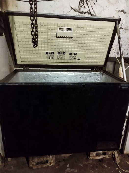 ARCA     congeladora como nova