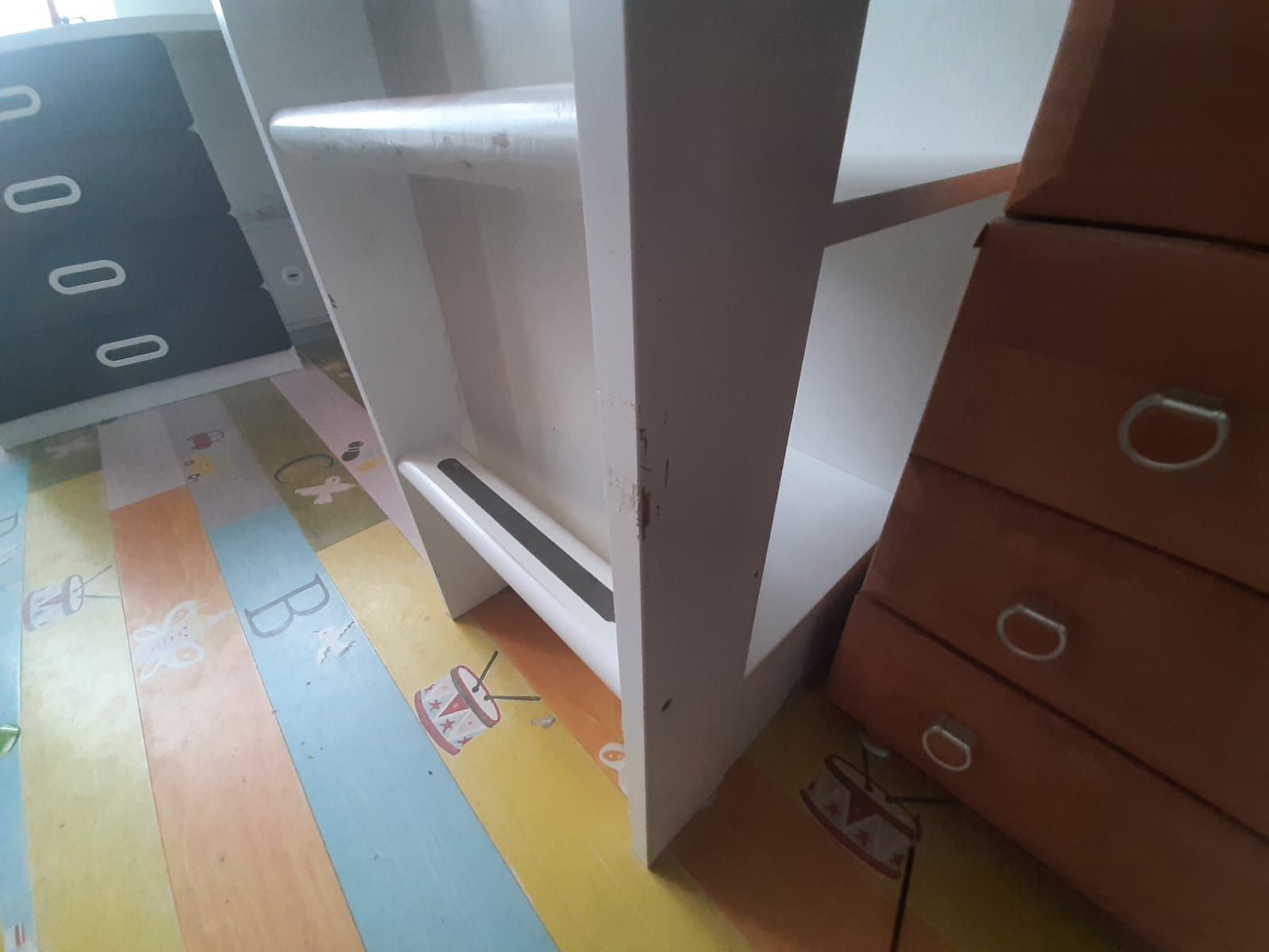 Łóżko piętrowe Ikea z biurkiem antresola