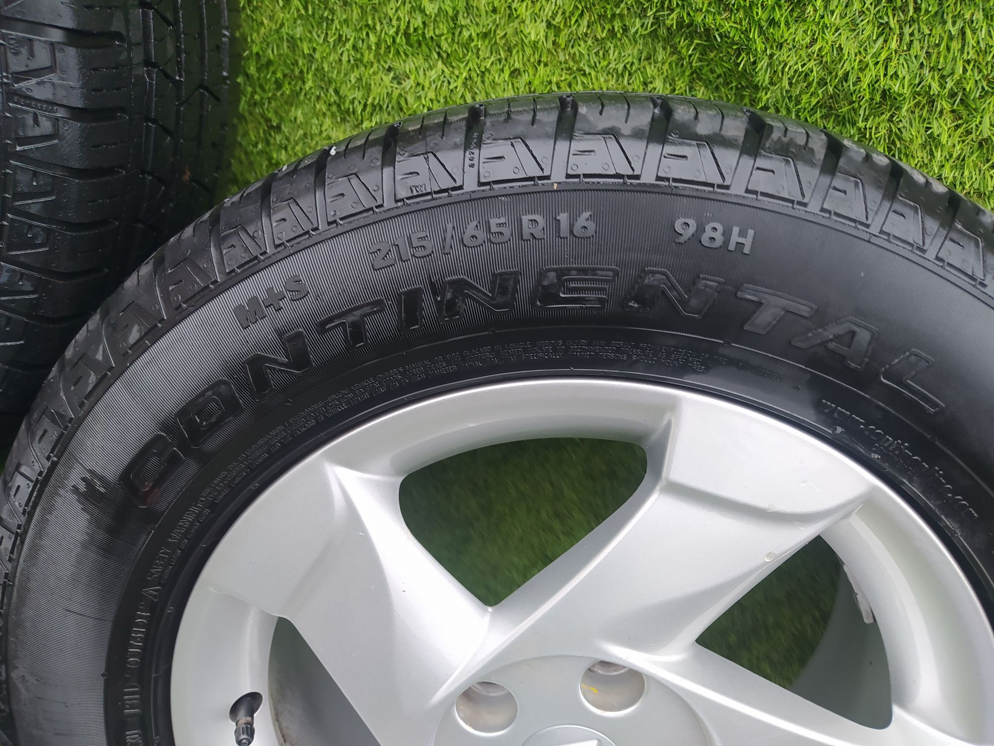 Felgi koła Dacia Duster ł 215/65 R16 Lato