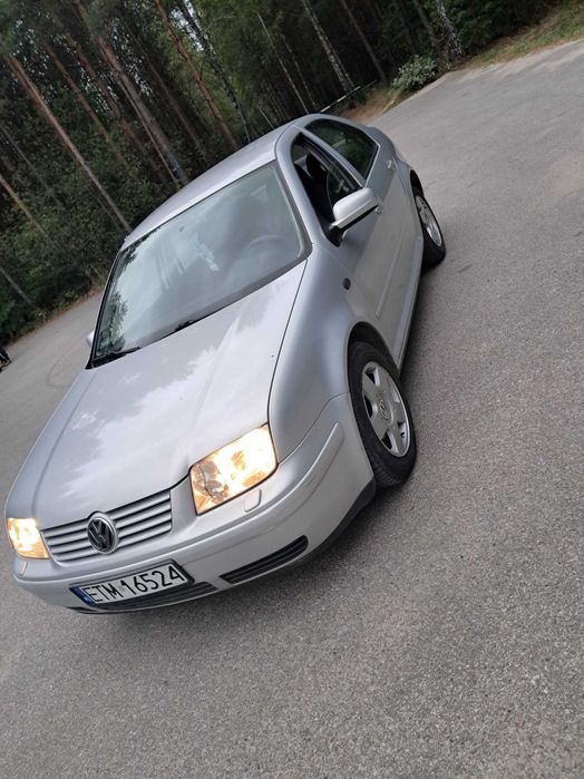 Ładna i zadbana Vw Bora 1.6 benzyna 99r Przebieg 266tys km oc i pt rok